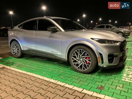 Серый Форд Mustang Mach-E, объемом двигателя 0 л и пробегом 55 тыс. км за 34700 $, фото 1 на Automoto.ua