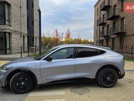 Серый Форд Mustang Mach-E, объемом двигателя 0 л и пробегом 26 тыс. км за 26000 $, фото 1 на Automoto.ua