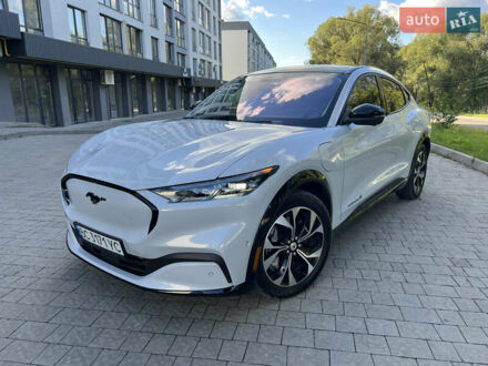 Форд Mustang Mach-E 2022 в Новояворовск на Automoto.ua Серый Форд Mustang Mach-E, объемом двигателя 0 л и пробегом 38 тыс. км за 28000 $, фото 1 на Automoto.ua