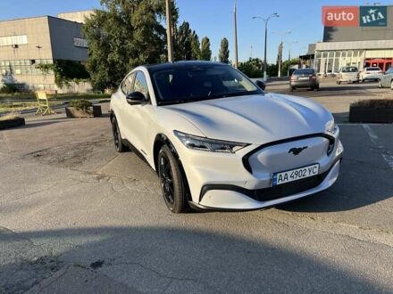 Форд Mustang Mach-E 2023 в Киеве на Automoto.ua Серый Форд Mustang Mach-E, объемом двигателя 0 л и пробегом 8 тыс. км за 27800 $, фото 1 на Automoto.ua