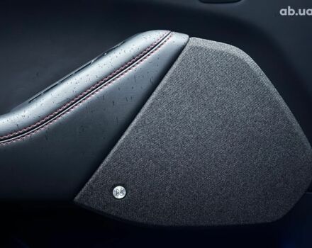 Синий Форд Mustang Mach-E, объемом двигателя 0 л и пробегом 15 тыс. км за 31890 $, фото 17 на Automoto.ua