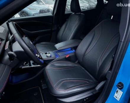 Синий Форд Mustang Mach-E, объемом двигателя 0 л и пробегом 15 тыс. км за 31890 $, фото 22 на Automoto.ua