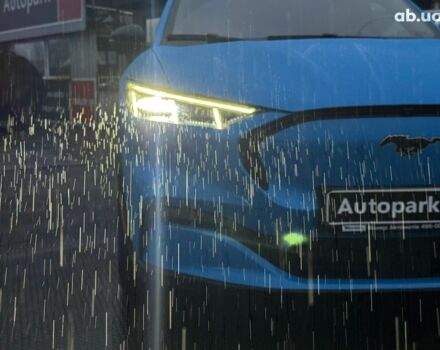 Синий Форд Mustang Mach-E, объемом двигателя 0 л и пробегом 15 тыс. км за 31890 $, фото 11 на Automoto.ua