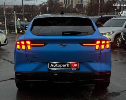 Синий Форд Mustang Mach-E, объемом двигателя 0 л и пробегом 15 тыс. км за 31890 $, фото 6 на Automoto.ua