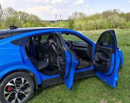 Синий Форд Mustang Mach-E, объемом двигателя 0 л и пробегом 69 тыс. км за 27300 $, фото 14 на Automoto.ua