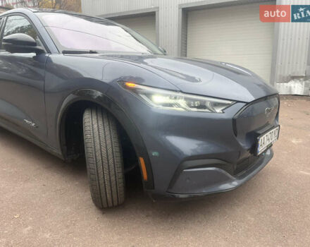 Синий Форд Mustang Mach-E, объемом двигателя 0 л и пробегом 50 тыс. км за 31500 $, фото 9 на Automoto.ua