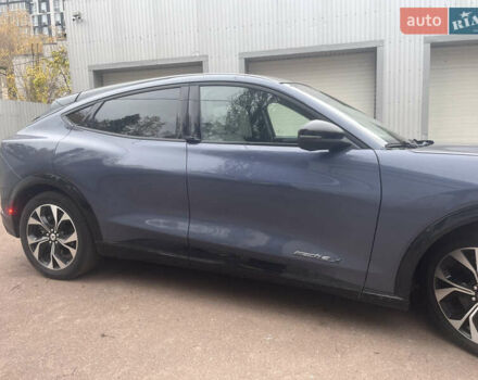 Синий Форд Mustang Mach-E, объемом двигателя 0 л и пробегом 50 тыс. км за 31500 $, фото 11 на Automoto.ua