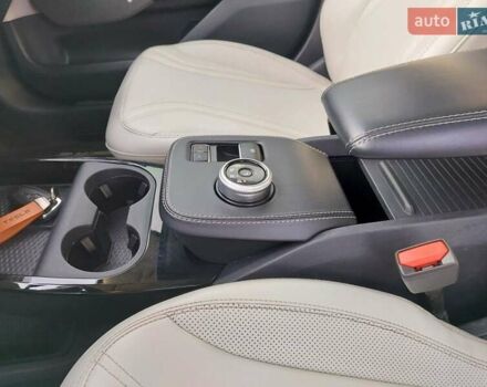 Синий Форд Mustang Mach-E, объемом двигателя 0 л и пробегом 107 тыс. км за 21600 $, фото 14 на Automoto.ua