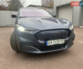 Синий Форд Mustang Mach-E, объемом двигателя 0 л и пробегом 50 тыс. км за 31500 $, фото 8 на Automoto.ua