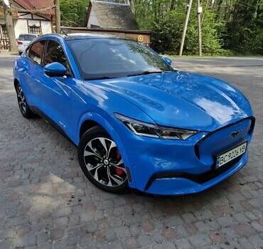 Синий Форд Mustang Mach-E, объемом двигателя 0 л и пробегом 69 тыс. км за 27300 $, фото 8 на Automoto.ua