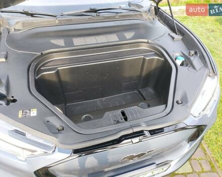 Синий Форд Mustang Mach-E, объемом двигателя 0 л и пробегом 107 тыс. км за 21600 $, фото 32 на Automoto.ua