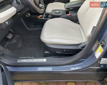 Синий Форд Mustang Mach-E, объемом двигателя 0 л и пробегом 107 тыс. км за 21600 $, фото 13 на Automoto.ua