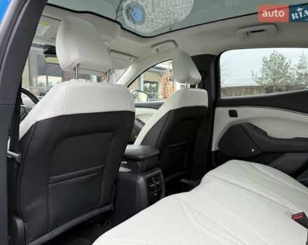 Синий Форд Mustang Mach-E, объемом двигателя 0 л и пробегом 37 тыс. км за 25200 $, фото 83 на Automoto.ua