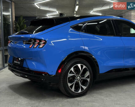 Синий Форд Mustang Mach-E, объемом двигателя 0 л и пробегом 12 тыс. км за 29500 $, фото 14 на Automoto.ua