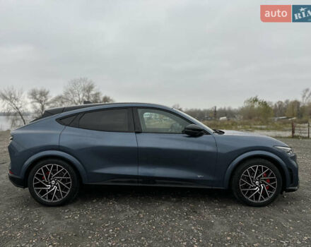 Синий Форд Mustang Mach-E, объемом двигателя 0 л и пробегом 8 тыс. км за 34950 $, фото 7 на Automoto.ua