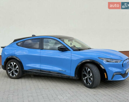 Синий Форд Mustang Mach-E, объемом двигателя 0 л и пробегом 30 тыс. км за 28500 $, фото 31 на Automoto.ua