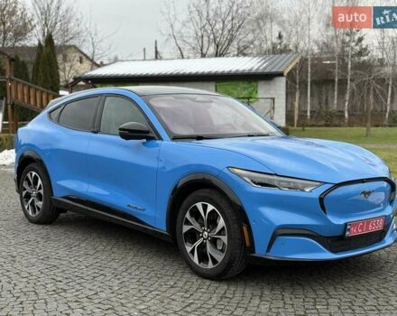 Синий Форд Mustang Mach-E, объемом двигателя 0 л и пробегом 37 тыс. км за 25200 $, фото 4 на Automoto.ua