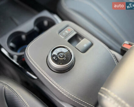 Синий Форд Mustang Mach-E, объемом двигателя 0 л и пробегом 30 тыс. км за 28500 $, фото 40 на Automoto.ua