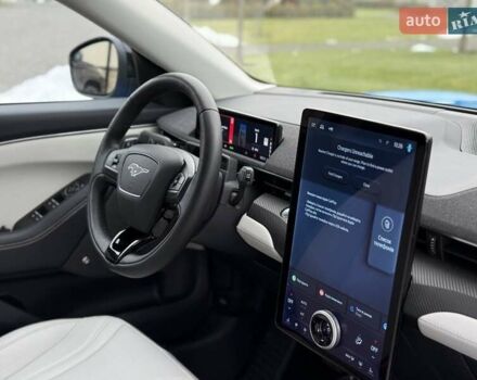 Синий Форд Mustang Mach-E, объемом двигателя 0 л и пробегом 37 тыс. км за 25200 $, фото 93 на Automoto.ua