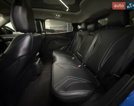 Синий Форд Mustang Mach-E, объемом двигателя 0 л и пробегом 12 тыс. км за 29500 $, фото 21 на Automoto.ua