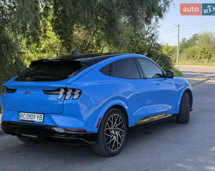 Синий Форд Mustang Mach-E, объемом двигателя 0 л и пробегом 50 тыс. км за 32700 $, фото 8 на Automoto.ua