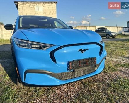 Синий Форд Mustang Mach-E, объемом двигателя 0 л и пробегом 90 тыс. км за 24999 $, фото 13 на Automoto.ua