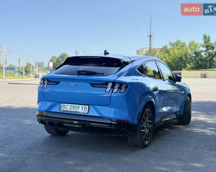 Синий Форд Mustang Mach-E, объемом двигателя 0 л и пробегом 50 тыс. км за 32700 $, фото 11 на Automoto.ua