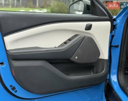 Синий Форд Mustang Mach-E, объемом двигателя 0 л и пробегом 37 тыс. км за 25200 $, фото 66 на Automoto.ua