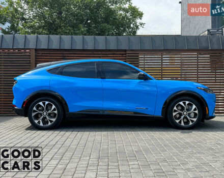 Синий Форд Mustang Mach-E, объемом двигателя 0 л и пробегом 14 тыс. км за 30500 $, фото 7 на Automoto.ua