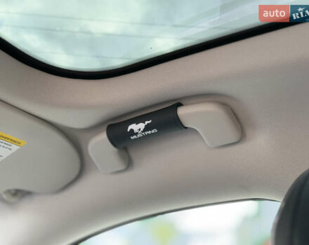 Синий Форд Mustang Mach-E, объемом двигателя 0 л и пробегом 30 тыс. км за 28500 $, фото 25 на Automoto.ua