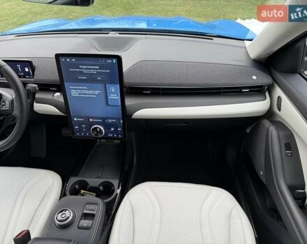 Синий Форд Mustang Mach-E, объемом двигателя 0 л и пробегом 37 тыс. км за 25200 $, фото 107 на Automoto.ua
