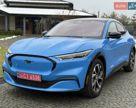 Синий Форд Mustang Mach-E, объемом двигателя 0 л и пробегом 37 тыс. км за 25200 $, фото 17 на Automoto.ua