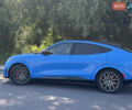 Синий Форд Mustang Mach-E, объемом двигателя 0 л и пробегом 50 тыс. км за 32700 $, фото 5 на Automoto.ua