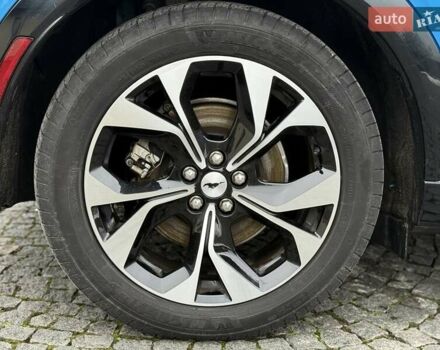 Синий Форд Mustang Mach-E, объемом двигателя 0 л и пробегом 37 тыс. км за 25200 $, фото 34 на Automoto.ua