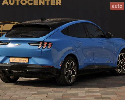 Синий Форд Mustang Mach-E, объемом двигателя 0 л и пробегом 57 тыс. км за 35000 $, фото 4 на Automoto.ua