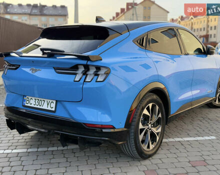 Синий Форд Mustang Mach-E, объемом двигателя 0 л и пробегом 30 тыс. км за 28500 $, фото 7 на Automoto.ua