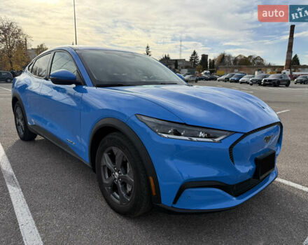 Синий Форд Mustang Mach-E, объемом двигателя 0 л и пробегом 27 тыс. км за 24900 $, фото 5 на Automoto.ua