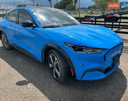 Синий Форд Mustang Mach-E, объемом двигателя 0 л и пробегом 31 тыс. км за 18500 $, фото 5 на Automoto.ua