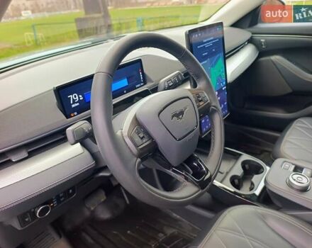 Синий Форд Mustang Mach-E, объемом двигателя 0 л и пробегом 58 тыс. км за 25999 $, фото 46 на Automoto.ua