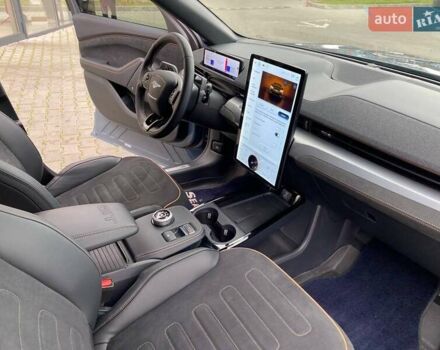 Форд Mustang Mach-E 2023 в Одессе на Automoto.ua Синий Форд Mustang Mach-E, объемом двигателя 0 л и пробегом 22 тыс. км за 37199 $, фото 24 на Automoto.ua