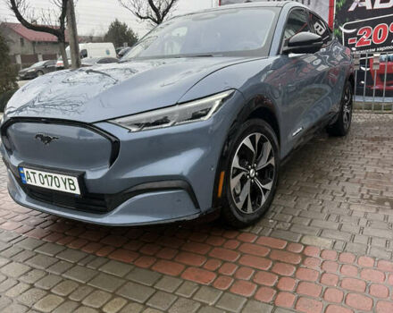 Синий Форд Mustang Mach-E, объемом двигателя 0 л и пробегом 10 тыс. км за 30500 $, фото 1 на Automoto.ua
