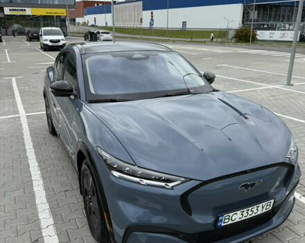 Синій Форд Mustang Mach-E, об'ємом двигуна 0 л та пробігом 14 тис. км за 29500 $, фото 1 на Automoto.ua