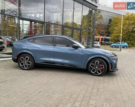 Форд Mustang Mach-E 2023 в Одессе на Automoto.ua Синий Форд Mustang Mach-E, объемом двигателя 0 л и пробегом 22 тыс. км за 37199 $, фото 2 на Automoto.ua
