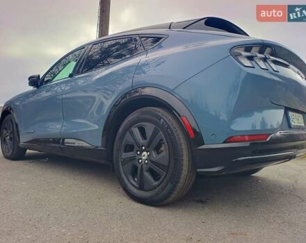 Синий Форд Mustang Mach-E, объемом двигателя 0 л и пробегом 58 тыс. км за 25999 $, фото 13 на Automoto.ua
