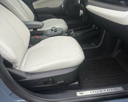 Синий Форд Mustang Mach-E, объемом двигателя 0 л и пробегом 10 тыс. км за 30500 $, фото 14 на Automoto.ua