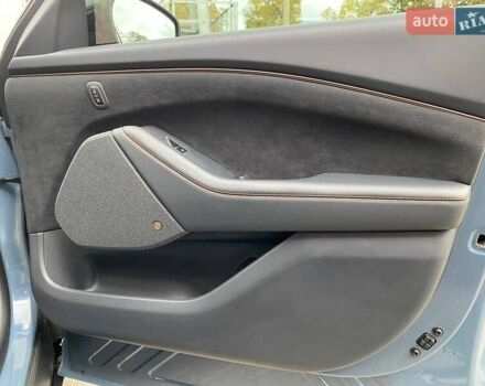 Форд Mustang Mach-E 2023 в Одессе на Automoto.ua Синий Форд Mustang Mach-E, объемом двигателя 0 л и пробегом 22 тыс. км за 37199 $, фото 13 на Automoto.ua