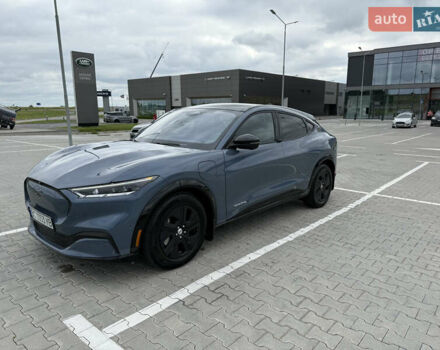 Синій Форд Mustang Mach-E, об'ємом двигуна 0 л та пробігом 14 тис. км за 29500 $, фото 2 на Automoto.ua
