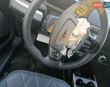 Синий Форд Mustang Mach-E, объемом двигателя 0 л и пробегом 600 тыс. км за 19999 $, фото 5 на Automoto.ua
