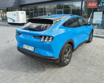 Синий Форд Mustang Mach-E, объемом двигателя 0 л и пробегом 62 тыс. км за 23500 $, фото 6 на Automoto.ua