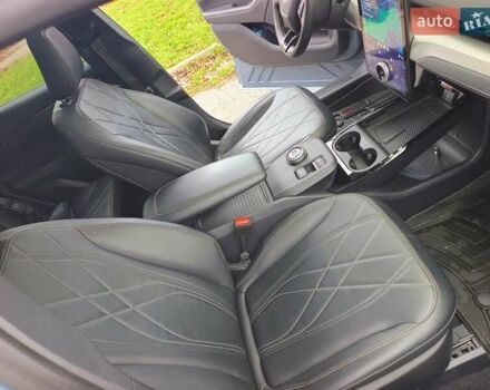 Синий Форд Mustang Mach-E, объемом двигателя 0 л и пробегом 58 тыс. км за 25999 $, фото 57 на Automoto.ua